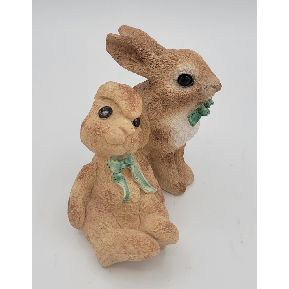 Stone Critters Rabbit Velveteen Bunny Figurine SC-385 United Design Corp